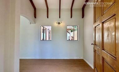 LOS ANDES - ARRIENDO CASA 4D 3B PISCINA - COND. CAMINO DEL INCA