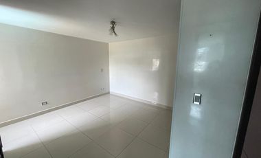 VENDO HERMOSO APARTAMENTO EN MEDITERRANE ROYAL
