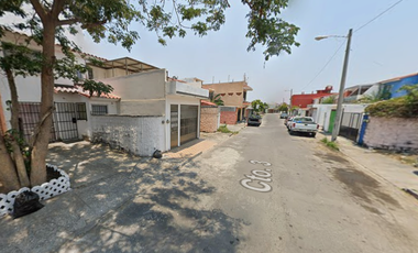 CASA DE RECUPERACIÓN BANCARIA EN CALLE CIRCUITO 3, FRACC. GEOVILLAS RINCÓN DE LOS PINOS, VERACRUZ. ¡NO SE ACEPTAN CRÉDITOS!