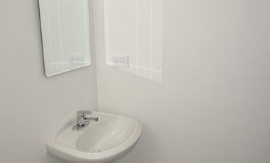 Casa en renta en Valle Azul Apodaca Nuevo León frente a parque.