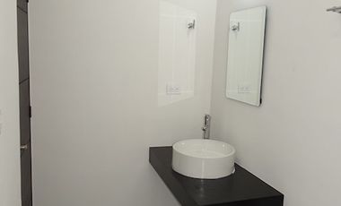 Casa en renta en Valle Azul Apodaca Nuevo León frente a parque.