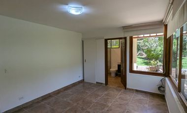 Renta de Casa, Puembo, Sector Chiche Obraje en Conjunto Familiar, Ecuador