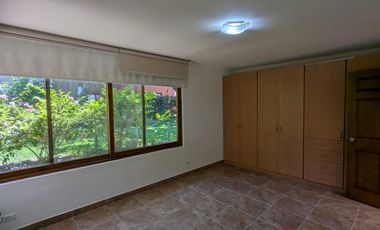 Renta de Casa, Puembo, Sector Chiche Obraje en Conjunto Familiar, Ecuador