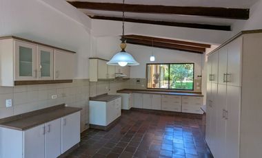 Renta de Casa, Puembo, Sector Chiche Obraje en Conjunto Familiar, Ecuador