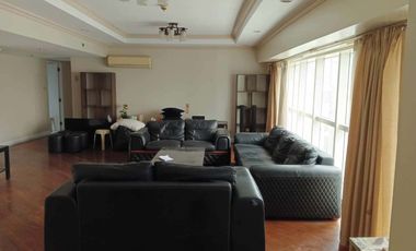 4 Bedroom Condo unit For Sale in Forbes Tower at Salcedo Village Makati City