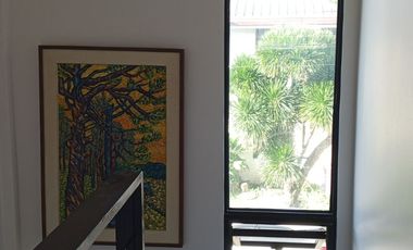 Corner lot house with common green garden at the backyard FOR LEASE near Solenad mall, Xavier School