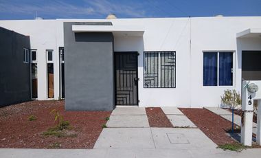 Casa en venta en La Nopalera Oriente, Apatzingán