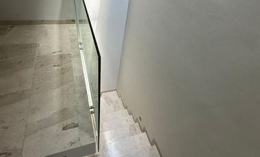 Zoi Capital Norte, casa en renta dentro de coto con seguridad y amenidades