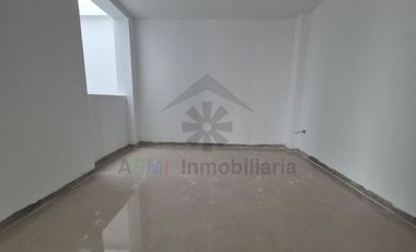 VENTA DE DEPARTAMENTOS DE ESTRENO EN TERCER PISO CERCA DE LA UNIVERSIDAD SIPAN