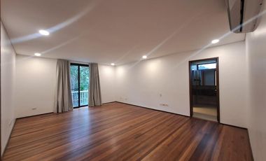 Dramatic House and Lot for Lease in Dasmarinas Village