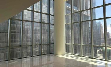 🏷️ FOR LEASE – Park Central Towers | ₱350,000/month✨