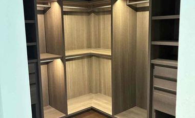 🏷️ FOR LEASE – Park Central Towers | ₱350,000/month✨