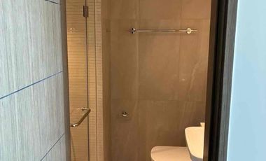 🏷️ FOR LEASE – Park Central Towers | ₱350,000/month✨