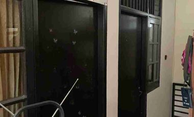 NVTDS0171 rumah 2 lantai masih dihuni di anggrek neli murni, kemanggisan, jakarta barat