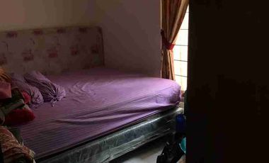 NVTDS0171 rumah 2 lantai masih dihuni di anggrek neli murni, kemanggisan, jakarta barat