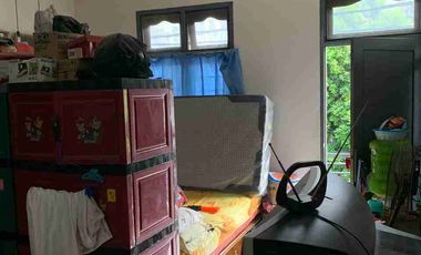 NVTDS0171 rumah 2 lantai masih dihuni di anggrek neli murni, kemanggisan, jakarta barat