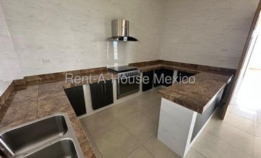 Departamento con amenidades y 3 recámaras. Cañadas del Lago - RENTA