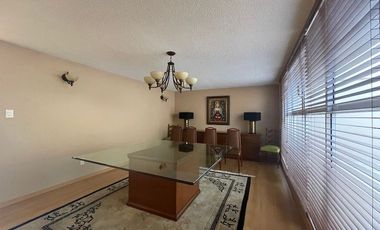 Pedregal, Venta de casa en Boulevard de la Luz