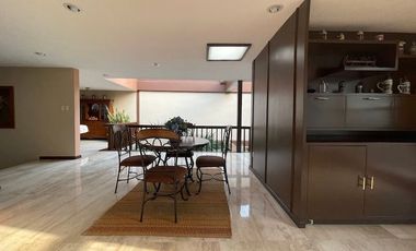 Pedregal, Venta de casa en Boulevard de la Luz