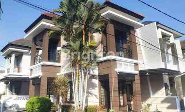 Dijual Rumah 2 Lantai Bagus Siap Huni Manyar Tirtoyoso Surabaya