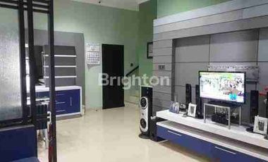 Dijual Rumah 2 Lantai Bagus Siap Huni Manyar Tirtoyoso Surabaya