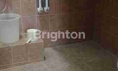 Dijual Rumah 2 Lantai Bagus Siap Huni Manyar Tirtoyoso Surabaya