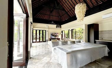 Rumah Sanur Bali dekat Pantai Padang Galak