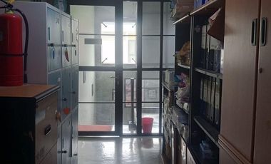 For sale: 4-storey office building, 400 m², in a strategic Central Jakarta area