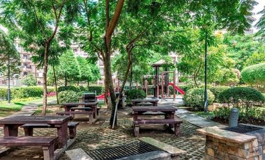 Furnished Condo with Parking For Sale Cedar Crest Acacia Estates Near BGC Taguig City