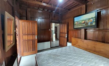 Dijual Rumah Konsep Kayu di Kawasan Sejuk dan Asri Pondok