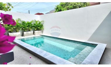 Mountain view 3 Bedroom House for Sale in Taling Ngam, Koh Samui