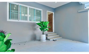 Mountain view 3 Bedroom House for Sale in Taling Ngam, Koh Samui