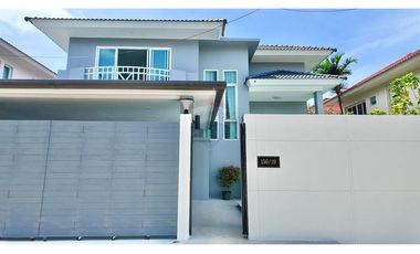 Mountain view 3 Bedroom House for Sale in Taling Ngam, Koh Samui
