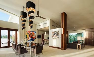 For Sale: Income Generating Beachfront Hotel/VIlla in Malay Aklan, Boracay Island P375M