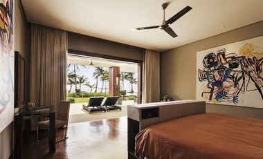 For Sale: Income Generating Beachfront Hotel/VIlla in Malay Aklan, Boracay Island P375M