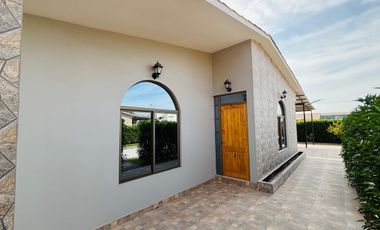 CASA NUEVA EN AZAPA KM 2,5, LISTA PARA ESTRENAR