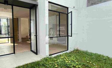 DI SEWAKAN RUMAH CENDANA SPARK LIPPO CIKARANG !