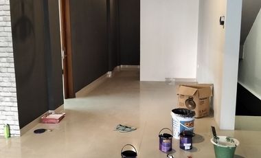 Disewakan ruko 3 lantai gandeng di tamansurya 5