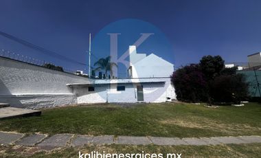 Oportunidad Para Inversionistas, 2318 m2 uso de Suelo H.333.B dos casas mas cancha de uso multiple