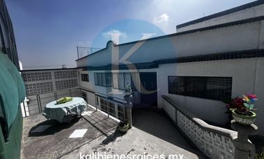 Oportunidad Para Inversionistas, 2318 m2 uso de Suelo H.333.B dos casas mas cancha de uso multiple