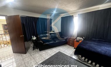 Oportunidad Para Inversionistas, 2318 m2 uso de Suelo H.333.B dos casas mas cancha de uso multiple