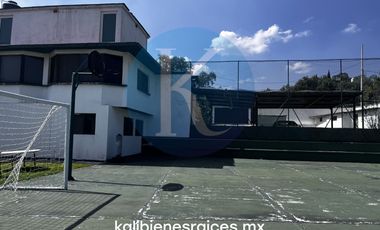 Oportunidad Para Inversionistas, 2318 m2 uso de Suelo H.333.B dos casas mas cancha de uso multiple
