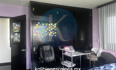 Oportunidad Para Inversionistas, 2318 m2 uso de Suelo H.333.B dos casas mas cancha de uso multiple