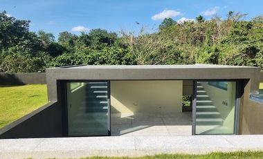 Beach House For Sale at Tali Beach, Nasugbu, Batangas City