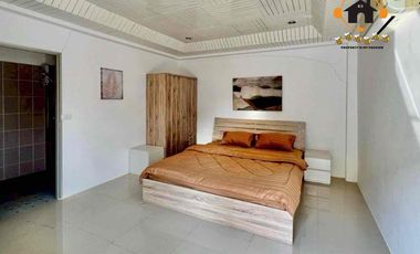 For Sale & Rent – 12-Bedroom Guesthouse/Pool Villa, Centre Pattaya