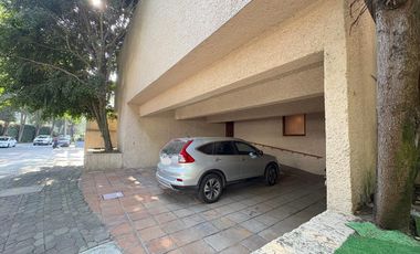 Casa en venta en El Bosque, Tlalpan — Excelente oportunidad para remodelar