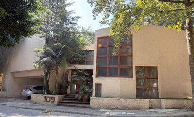 Casa en venta en El Bosque, Tlalpan — Excelente oportunidad para remodelar