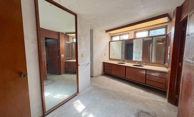 Casa en venta en El Bosque, Tlalpan — Excelente oportunidad para remodelar