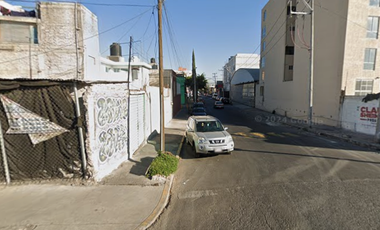 DEPARTAMENTO EN VENTA, CON BUENA ILUMINACIÓN Y VENTILACIÓN, ESPACIOS AMPLIOS.