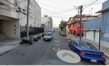 DEPARTAMENTO EN VENTA, CON BUENA ILUMINACIÓN Y VENTILACIÓN, ESPACIOS AMPLIOS.